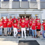 "Samorządowcy dzieciom" zbiórka krwi przed Urzędem Marszałkowskim / Marzena Mąkosa / Radio Kielce