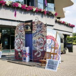 Fatalia przed Kieleckim Centrum Kultury / Marzena Mąkosa / Radio Kielce