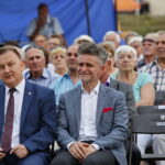 Średniowieczne Chęciny. Robert Jaworski - burmistrz Chęcin i Krzysztof Słoń - senator PiS / Marzena Mąkosa / Radio Kielce