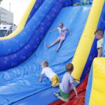 Piknik służb mundurowych. Piknik rodzinny "Rodzina Fundamentem Polski Niepodległej" / Marzena Mąkosa / Radio Kielce