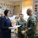 Sejmowa i Senacka Komisja Obrony Narodowej. Poseł Anna Maria Siarkowska i płk Paweł Chabielski / Marzena Mąkosa / Radio Kielce