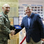 Sejmowa i Senacka Komisja Obrony Narodowej. Płk Paweł Chabielski i senator Jarosław Rusiecki / Marzena Mąkosa / Radio Kielce