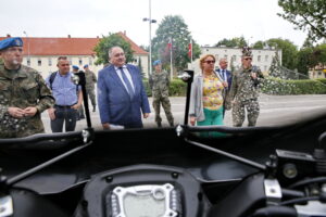 Sejmowa i Senacka Komisja Obrony Narodowej / Marzena Mąkosa / Radio Kielce