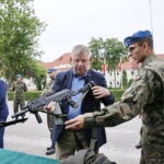 Sejmowa i Senacka Komisja Obrony Narodowej. Senator PiS Jarosław Rusiecki / Marzena Mąkosa / Radio Kielce