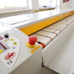 Pralnia Wodna NEMO, prowadzona przez osoby niepełnosprawne / Marzena Mąkosa / Radio Kielce