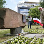 74. rocznica udanego zamachu na Franza Wittka. Oficjalne uroczystości przy pomniku na ulicy Solnej / Marzena Mąkosa / Radio Kielce