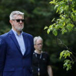 74. rocznica udanego zamachu na Franza Wittka. Oficjalne uroczystości przy pomniku na ulicy Solnej. Krzysztof Słoń - senator RP / Marzena Mąkosa / Radio Kielce