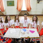 Zdolni uczniowie z VI Liceum Ogólnokształcącego im. Juliusza Słowackiego w Kielcach / Marzena Mąkosa / Radio Kielce