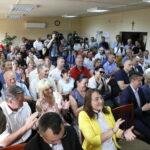 Spotkanie wicemarszałka i szefa klubu parlamentarnego PiS, Ryszarda Terleckiego z mieszkańcami Gnojna / Marzena Mąkosa / Radio Kielce