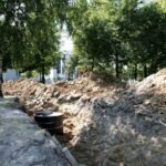 Budowa nowej niecki fontanny przy skrzyżowaniu Źródłowej z Sandomierską / Marzena Mąkosa / Radio Kielce