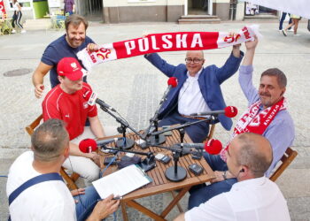 Punkty widzenia: Karol Gadowski - zastępca dyrektora Wydziału Kultury, Sportu i Promocji Miasta, Sebastian Michalski - kielecki przedsiębiorca, Artur Sobolewski - dyrektor Wydziału Kultury i Promocji w kieleckim ratuszu, Jarosław Karyś i Piotr Kisiel - kieleccy radni oraz Robert Szumielewicz - Radio Kielce  / Marzena Mąkosa / Radio Kielce