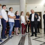 Uczniowie ze Szkoły Podstawowej w Mircu na wycieczce w Sejmie / Marzena Mąkosa / Radio Kielce