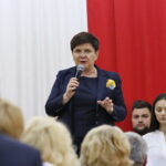 Spotkanie wicepremier Beaty Szydło z mieszkańcami Starachowic w Starostwie Powiatowym. Na zdjęciu: Beata Szydło - wicepremier / Marzena Mąkosa / Radio Kielce