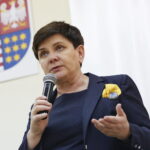 Spotkanie wicepremier Beaty Szydło z mieszkańcami Starachowic w Starostwie Powiatowym. Na zdjęciu: Beata Szydło - wicepremier / Marzena Mąkosa / Radio Kielce