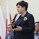 Spotkanie wicepremier Beaty Szydło z mieszkańcami Starachowic w Starostwie Powiatowym. Na zdjęciu: Beata Szydło - wicepremier / Marzena Mąkosa / Radio Kielce