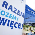 Niebieskie Miasteczko na placu Artystów w Kielcach / Marzena Mąkosa / Radio Kielce