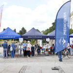 Niebieskie Miasteczko na placu Artystów w Kielcach / Marzena Mąkosa / Radio Kielce