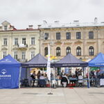 Niebieskie Miasteczko na placu Artystów w Kielcach / Marzena Mąkosa / Radio Kielce