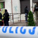 Funkcjonariusze CBŚP wkroczyli do dwóch lokali w regionie, w których sprzedawane są dopalacze / Emilia Sitarska / Radio Kielce