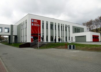 Przy Wojewódzkim Szpitalu Zespolonym w Kielcach oficjalnie otworzono nowy Szpitalny Oddział Ratunkowy. / Stanisław Blinstrub / Radio Kielce