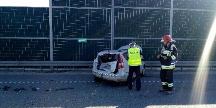 Chęciny. Wypadek na S7 / Komenda Miejska Policji w Kielcach
