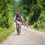 Rywalizacja na trasie II etapu Korony Świętokrzyskiej 2018 Wąchock / Poland Bike / Radio Kielce