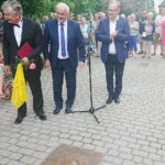 06.07.2018 Busko - Zdrój. Międzynarodowy Festiwal Muzyczny im. Krystyny Jamroz. Amerykański pianista Eugen Indjic odsłonił swoje Słoneczko Festiwalowe w Alei Gwiazd / Katarzyna Prędotka / Radio Kielce