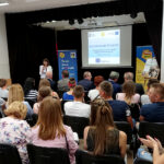 Podsumowanie praktyk zawodowych kieleckich uczniów w Wielkiej Brytanii zorganizowanych przez świętokrzyską komendę Ochotniczych Hufców Pracy / Monika Miller / Radio Kielce