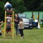 Plac zabaw odnowiony przez wolontariuszy z firmy Vanstar / Ewa Pociejowska-Gawęda / Radio Kielce