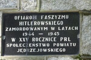 Powiatowe uroczystości z okazji Dnia Walki i Męczeństwa Wsi Polskiej / Ewa Pociejowska-Gawęda / Radio Kielce