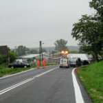 Zderzenie ciężarówki z samochodem osobowym / Ewa Pociejowska-Gawęda / Radio Kielce