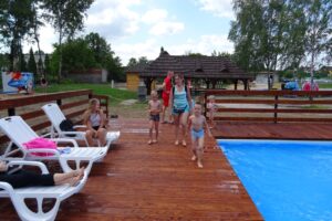 Starachowice. Otwarcie basenów letnich / Tomasz Piwko / Radio Kielce