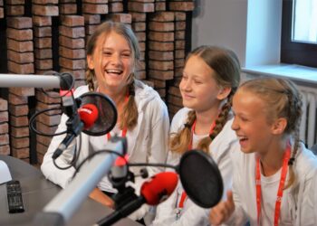 45. Harcerski Festiwal. Studio Piosenki AJKI z Ciechocinka w Radiu Kielce / Bartłomiej Zapała / Radio Kielce