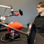 Niedziela z gwiazdą. Gościem Pawła Solarza był aktor Marcel Sabat / Robert Felczak / Radio Kielce