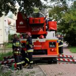 Kielce. Awaria wodociągu na rogu ulic Pocieszka i Nowowiejskiej / Michał Kita / Radio Kielce