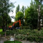 Kielce. Awaria wodociągu na rogu ulic Pocieszka i Nowowiejskiej / Michał Kita / Radio Kielce