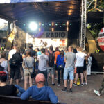 „Koncertowe Lato z Radiem Kielce”. W Parku Miejskim wystąpił raper Michał Sobolewski znany jako „Sobota” / Rafał Szymkiewicz / Radio Kielce