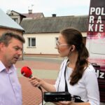 Pierzchnia. Plenerowy Raport Dnia. Wójt Stanisław Strąk w rozmowie z Aleksandrą Boruch / Grzegorz Jamka / Radio Kielce