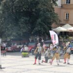 Wyjazdowa audycja "Stacja: wakacje" na Rynku w Sandomierzu / Arkadiusz Miller / Radio Kielce