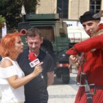 Wyjazdowa audycja "Stacja: wakacje" na Rynku w Sandomierzu / Arkadiusz Miller / Radio Kielce