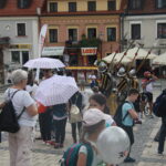 Wyjazdowa audycja "Stacja: wakacje" na Rynku w Sandomierzu / Arkadiusz Miller / Radio Kielce