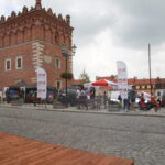 Wyjazdowa audycja "Stacja: wakacje" na Rynku w Sandomierzu / Arkadiusz Miller / Radio Kielce