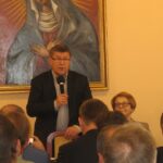 Skarżysko-Kamienna. Spotkanie z europosłem Zbigniewem Kuźmiukiem. Przemawia Zbigniew Kuźmiuk / Anna Głąb / Radio Kielce