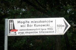 Bór Kunowski. 75. rocznica pacyfikacji wsi / Anna Głąb / Radio Kielce