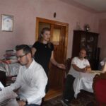 Audycja „Niedziela z gwiazdą”. Tym razem odwiedziliśmy Kołaczkowice nieopodal Buska-Zdroju, gdzie mieszka śpiewaczka operowa Roma Owsińska / Grzegorz Jamka / Radio Kielce