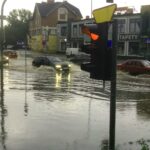 Ulewne deszcze w Kielcach. Zalane ulice Jagiellońska i Hoża / Robert Felczak / Radio Kielce