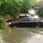 Ulewne deszcze w Kielcach. Zalane ulice Jagiellońska i Hoża / Robert Felczak / Radio Kielce