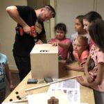 Warsztaty dla dzieci, zorganizowane przez Sandomierskie Centrum Kultury / Grażyna Szlęzak-Wójcik / Radio Kielce