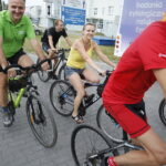 10.07.2018 Kielce. Rajd rowerowy ginekologów onkologów Ride 4 Woman przybył pod ŚCO / Jarosław Kubalski / Radio Kielce