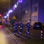 Końskie. Ewakuacja w jednym z bloków przy ulicy Zamkowej / Jarosław Kubalski / Radio Kielce